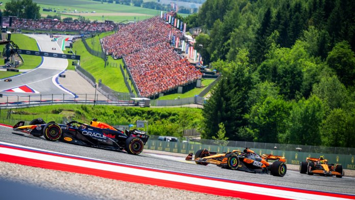 Wöchentliches F1&MotoGP-Resümee: Perez' Ausstieg bei Red Bull rückt näher, während die EU den MotoGP-Kauf von Liberty Media untersucht