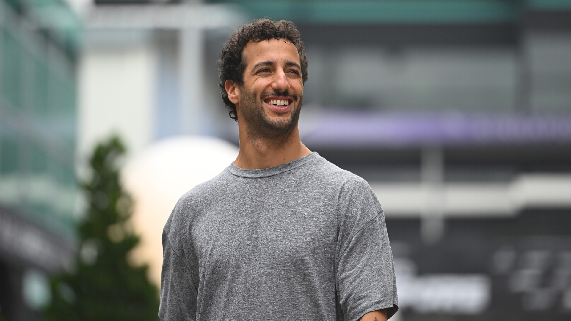 Weekly social media round-up: Is Daniel Ricciardo really done with Formula 1?