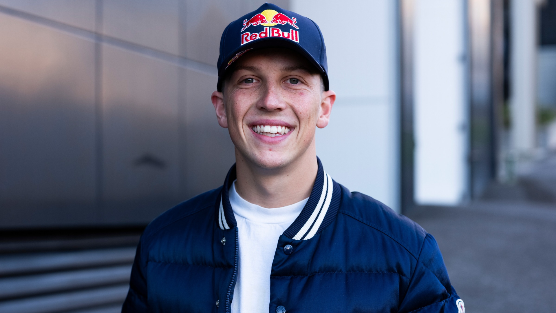 Liam Lawson wird Partner von Max Verstappen bei Red Bull im Jahr 2025