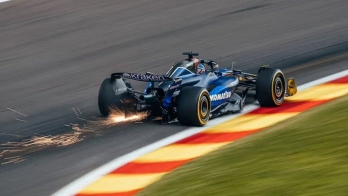 Zal Carlos Sainz of Alex Albon schitteren bij Williams in 2025?