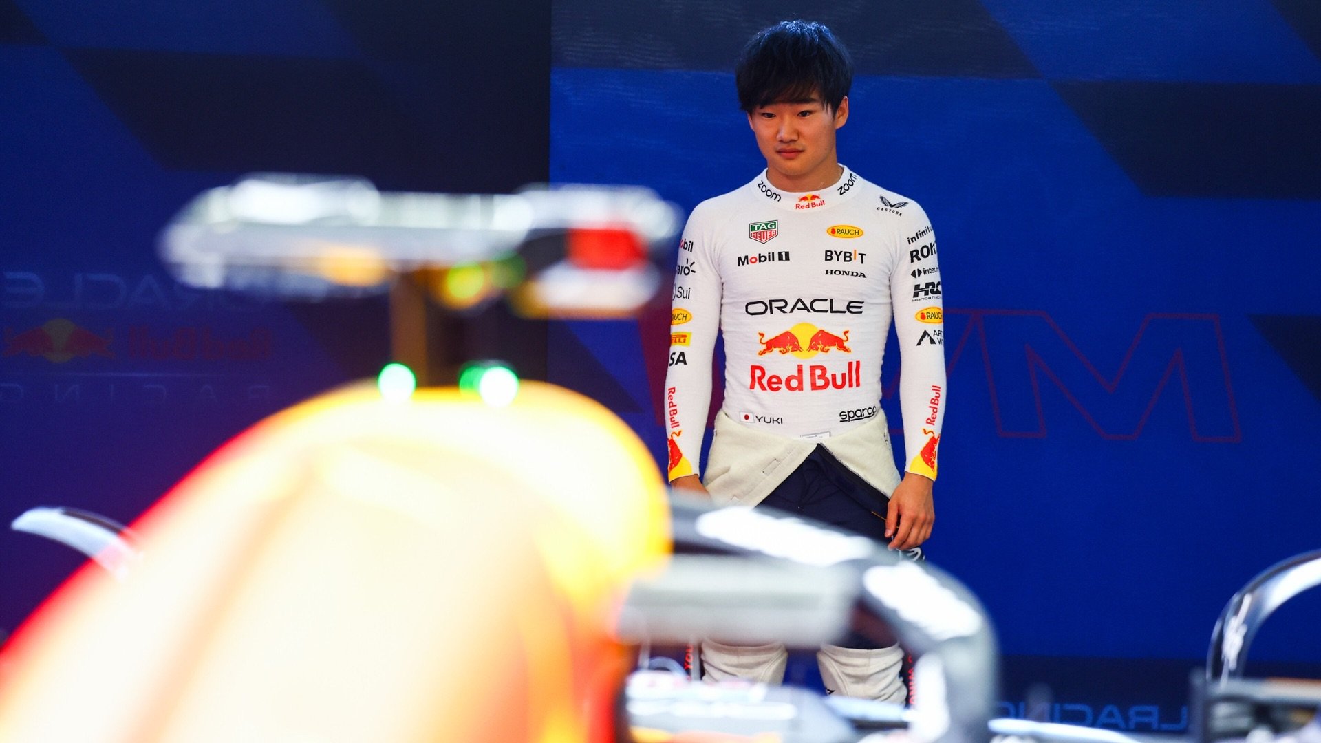 Yuki Tsunoda reservecoureur Red Bull voor seizoen 2025