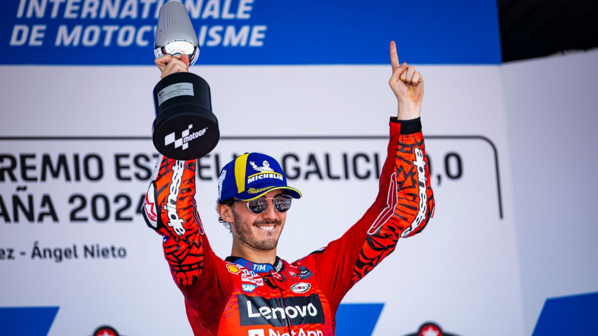 Francesco Bagnaia won the race after a great battle with Márquez