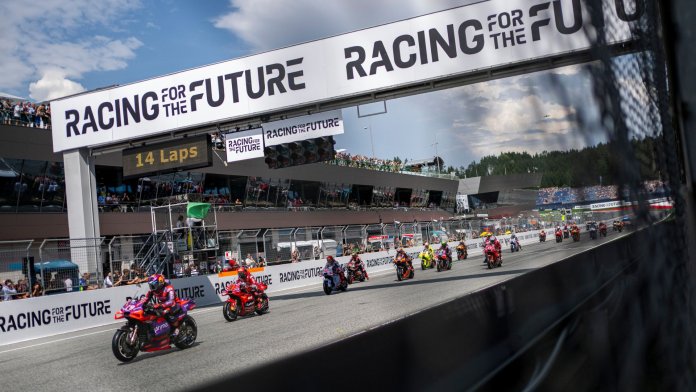 Bagnaia i Martín przygotowują się do jutrzejszego wyścigu