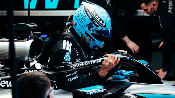 La Mercedes W16 debutta in pista in Bahrain