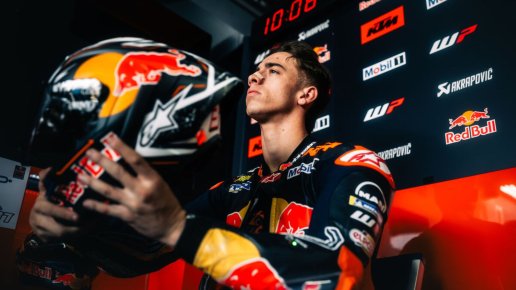 Vycházející hvězda MotoGP Pedro Acosta přirovnáván k legendě F1 Michaelu Schumacherovi