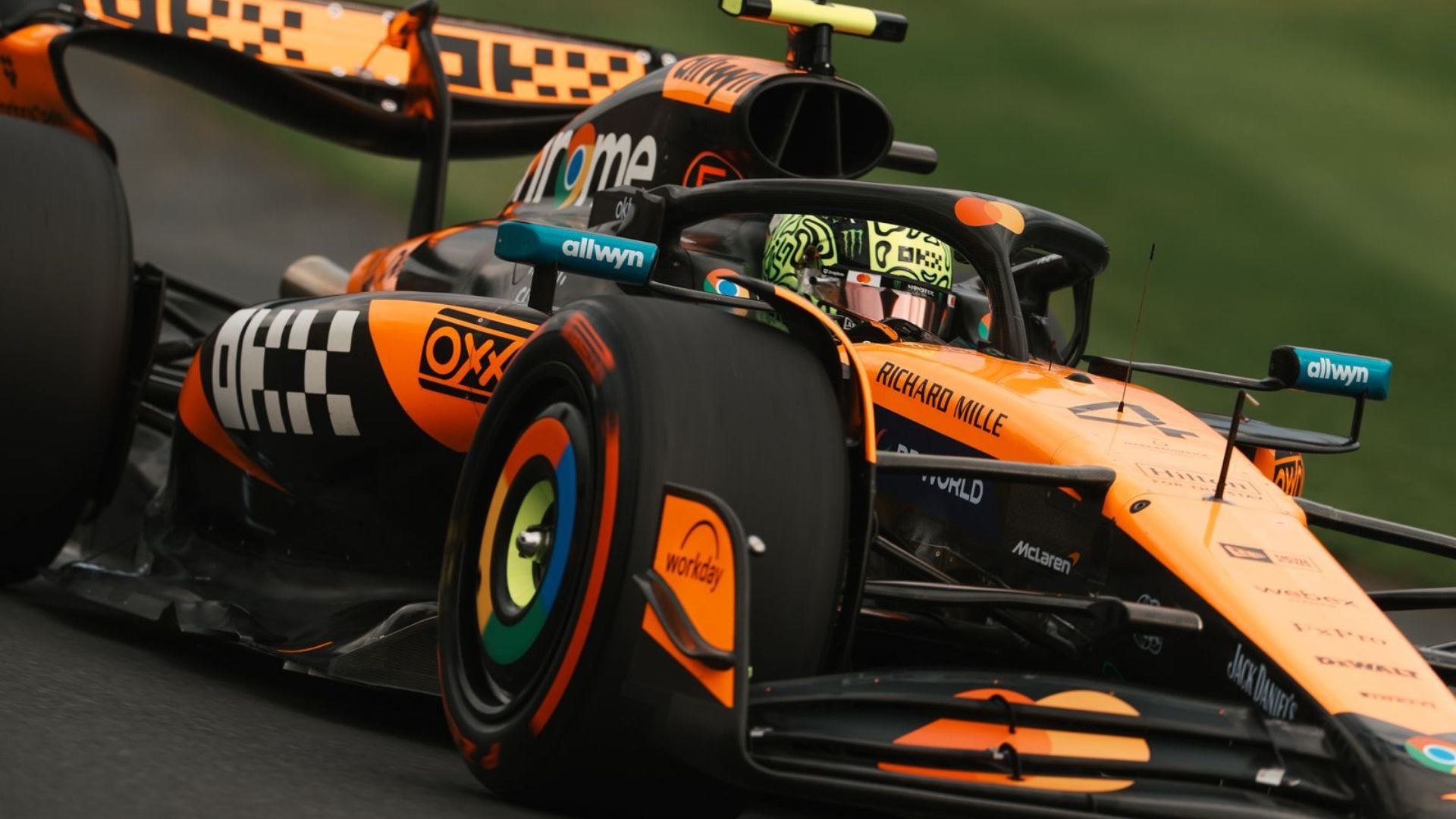 Lando Norris claims first pole position of 2025 and leads McLaren 1-2 in qualifying