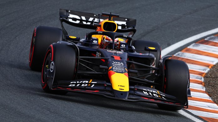 Dešťové drama a kvalifikační překvapení v sobotu v Zandvoortu: Norris na prvním místě, Verstappen pod tlakem
