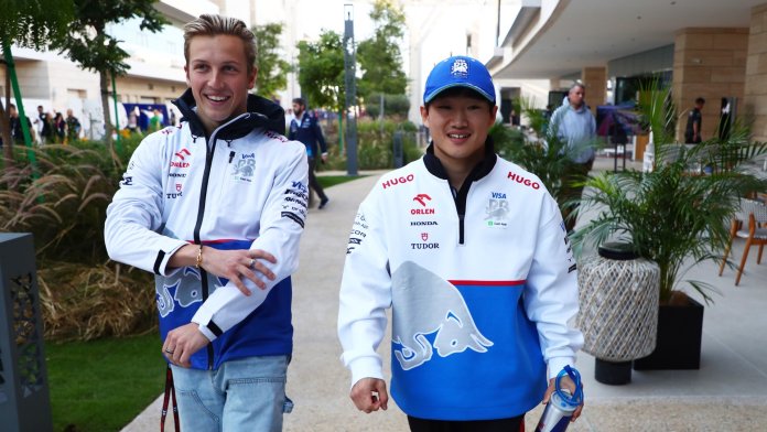 Sollte Red Bull Liam Lawson durch Yuki Tsunoda ersetzen?