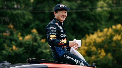 Yuki Tsunoda celuje w podium w debiucie Red Bulla w Japonii