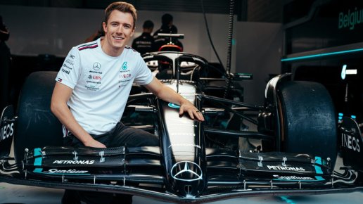 Frederik Vesti fährt im ersten Training zum GP von Bahrain für Mercedes