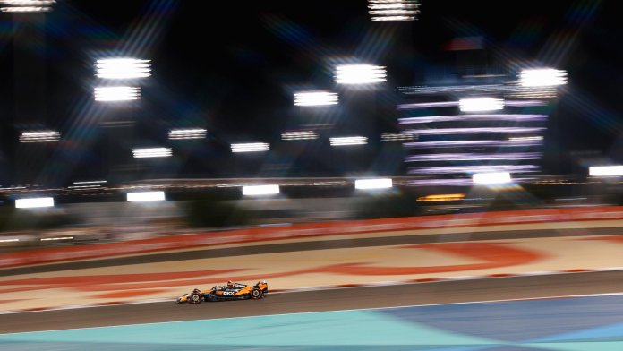 Oscar Piastri décroche la pole position lors d'une séance de qualification spectaculaire pour le GP de Bahreïn