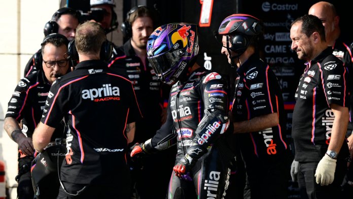 Jorge Martin hospitalized after Qatar Grand Prix crash
