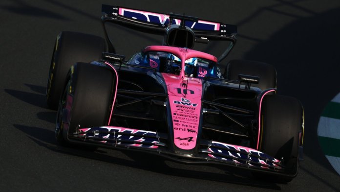 Pierre Gasly nejrychlejší v prvním tréninku VC Saúdské Arábie