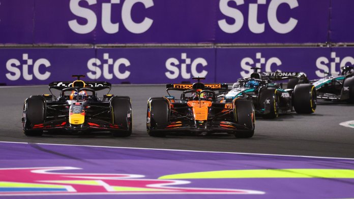 Oscar Piastri wint de Grand Prix van Saoedi-Arabië 2025