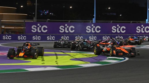 FIA vysvětluje kontroverzní trest pro Maxe Verstappena: "Mohlo to být 10 sekund"