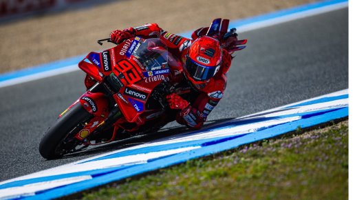 Marc Marquez domine le Sprint à Jerez après la chute de Fabio Quartararo