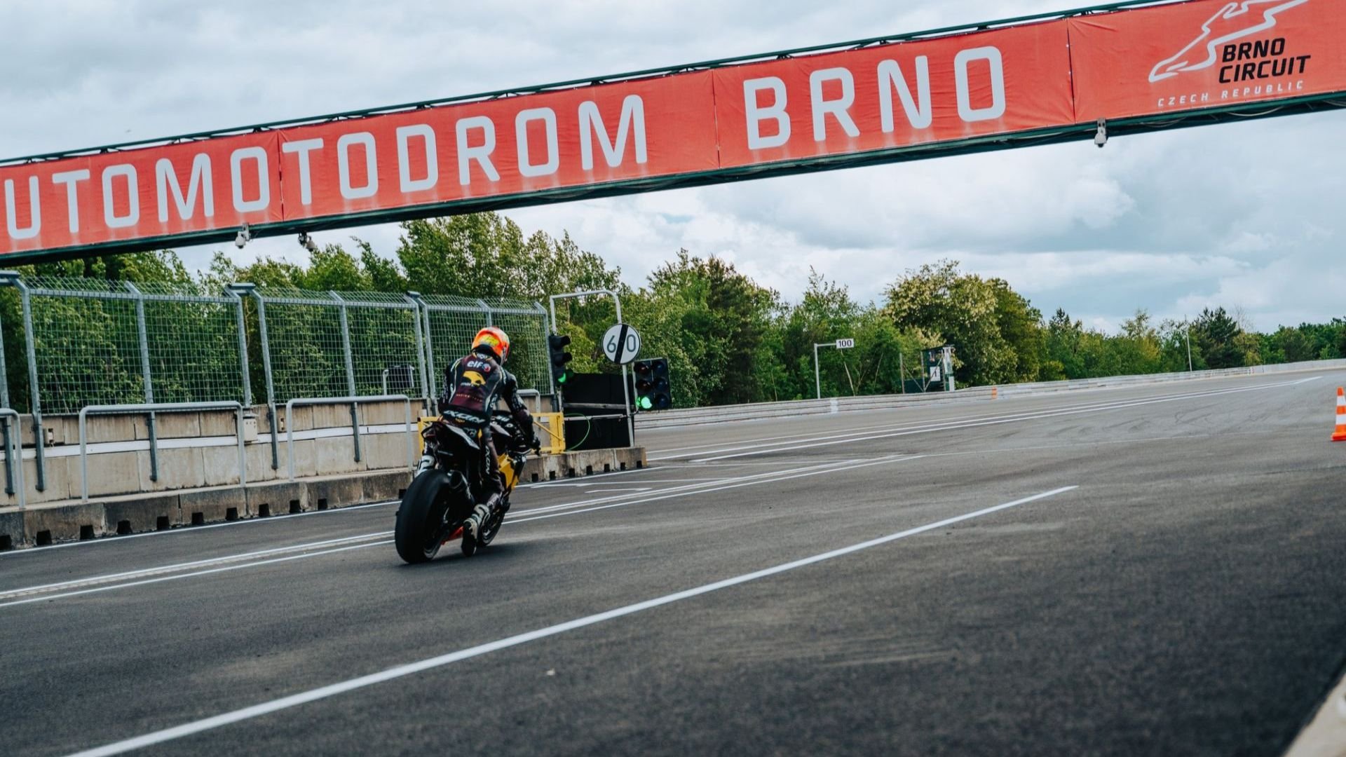 Brno Update : Filip Salač a testé le nouvel asphalte sur le circuit de Masaryk
