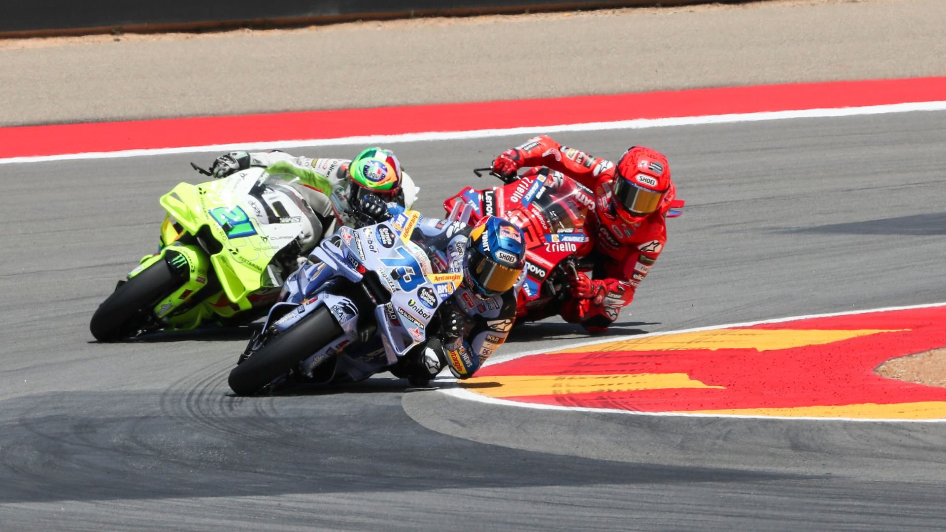 Marc Marquez pakt sprintzege in GP van Aragon