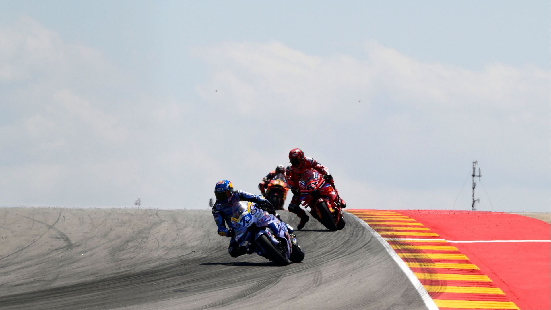 Pirelli set for first MotoGP tyre test in 2025