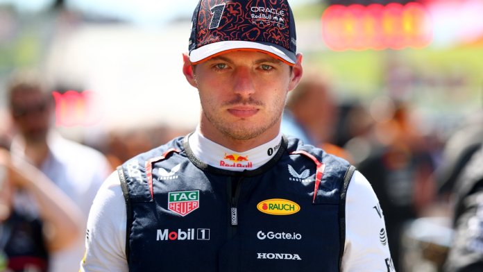 Wat is er eigenlijk aan de hand tussen Max Verstappen en Mercedes?