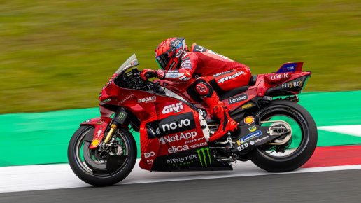 Marc Márquez se impone al sprint en el GP de Alemania