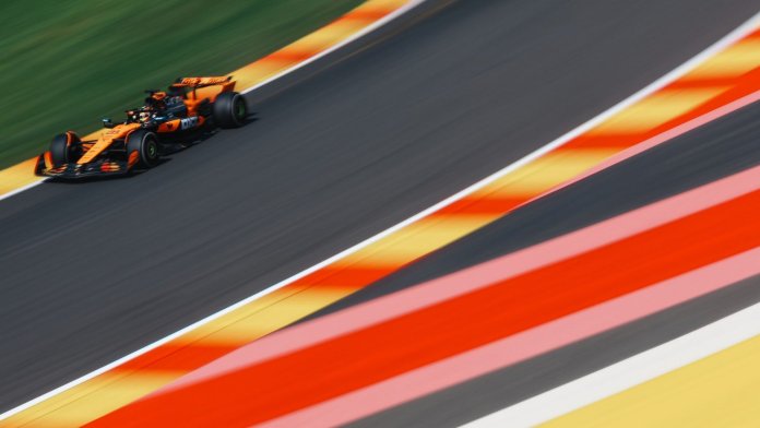 Oscar Piastri snelste in eerste en enige Belgische GP-training