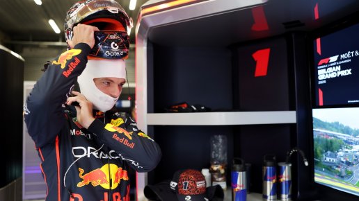 Helmut Marko conferma che Max Verstappen resterà alla Red Bull per il 2026