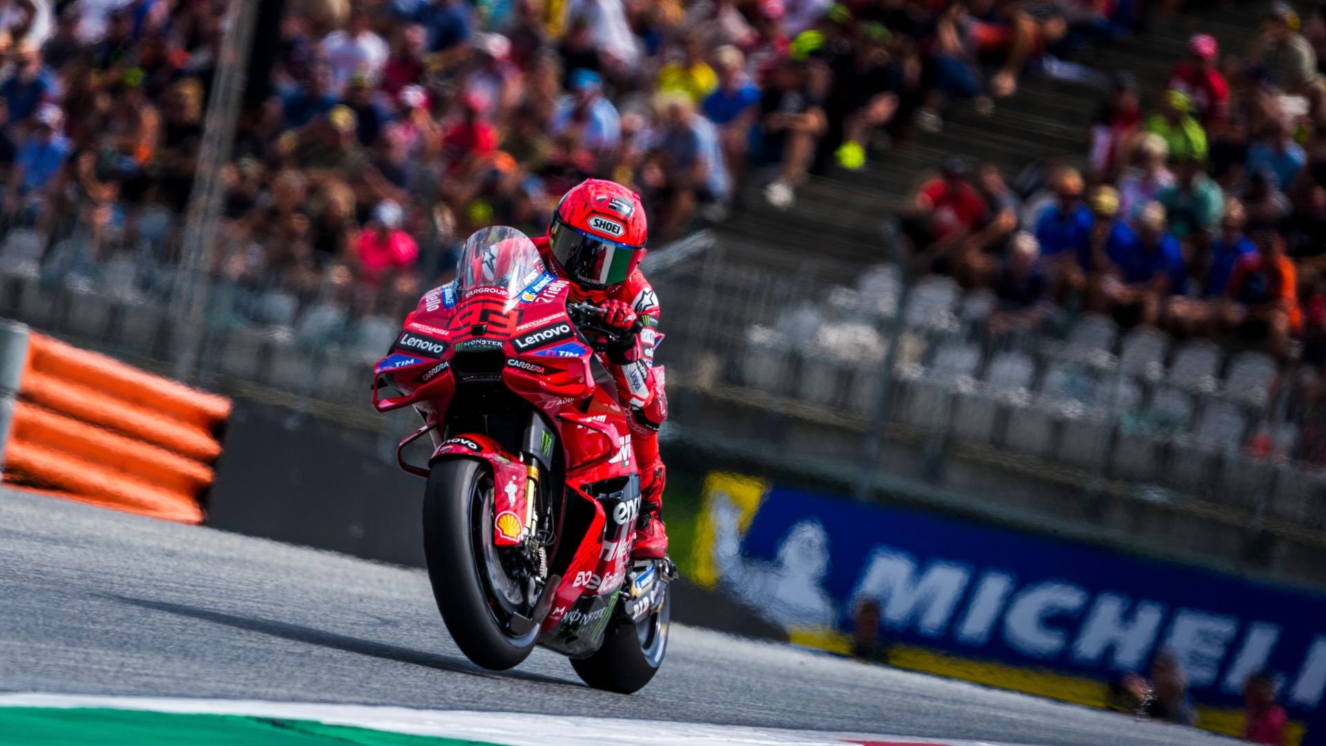 Marc Marquez vince in volata il Gran Premio d'Ungheria