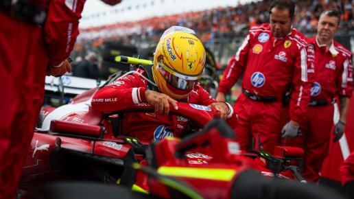 Lewis Hamilton dostal pro VC Itálie penalizaci pěti míst na startovním roštu