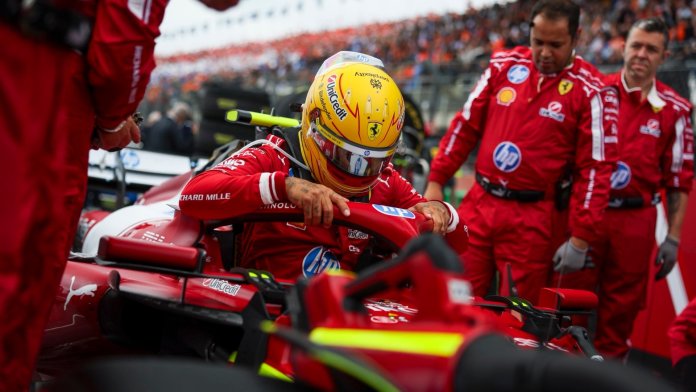 Lewis Hamilton krijgt vijf strafplaatsen voor Italiaanse GP