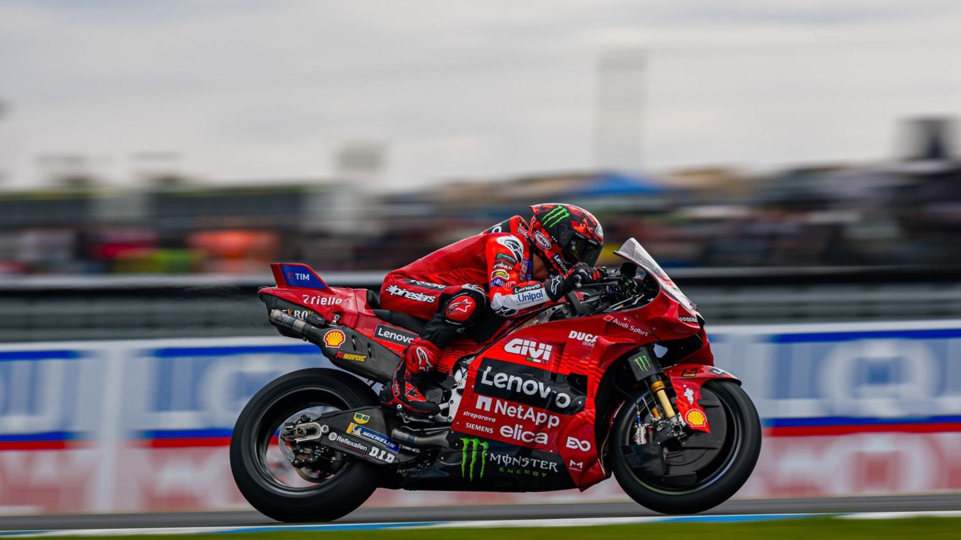 Francesco Bagnaia wint sprintrace tijdens GP van Maleisië