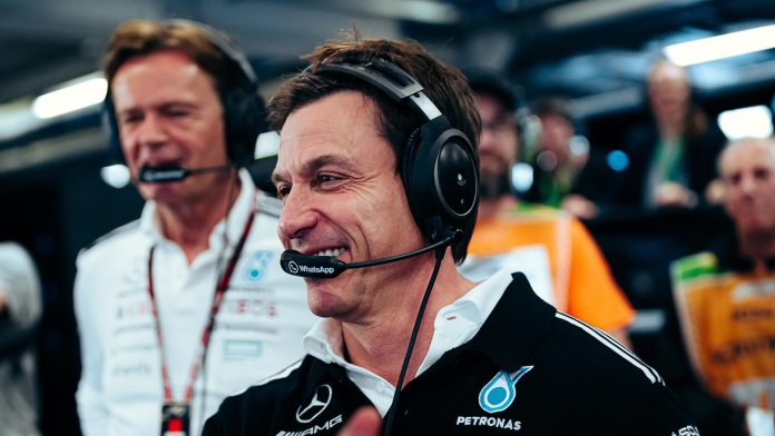 Toto Wolff in talks to sell part of his Mercedes F1 stake