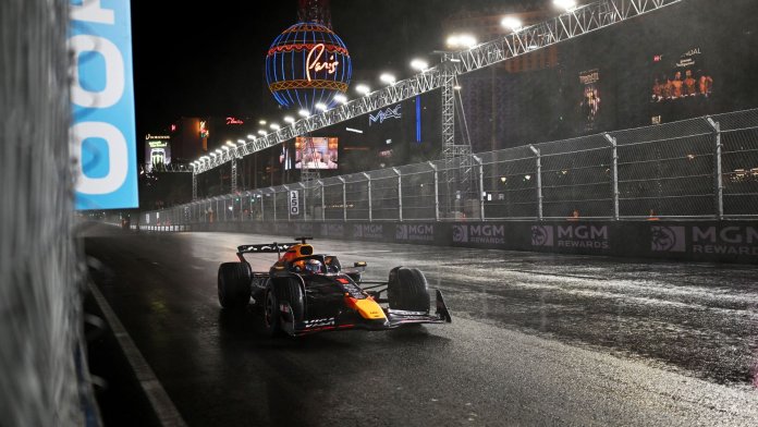 Max Verstappen unimpressed with low-grip Las Vegas qualifying conditions