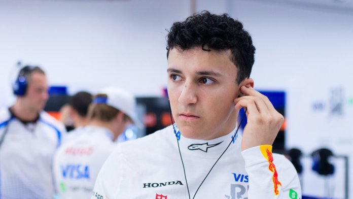 Red Bull confirme la liste des pilotes pour 2026 : Hadjar monte en puissance, Lindblad fait ses débuts en F1