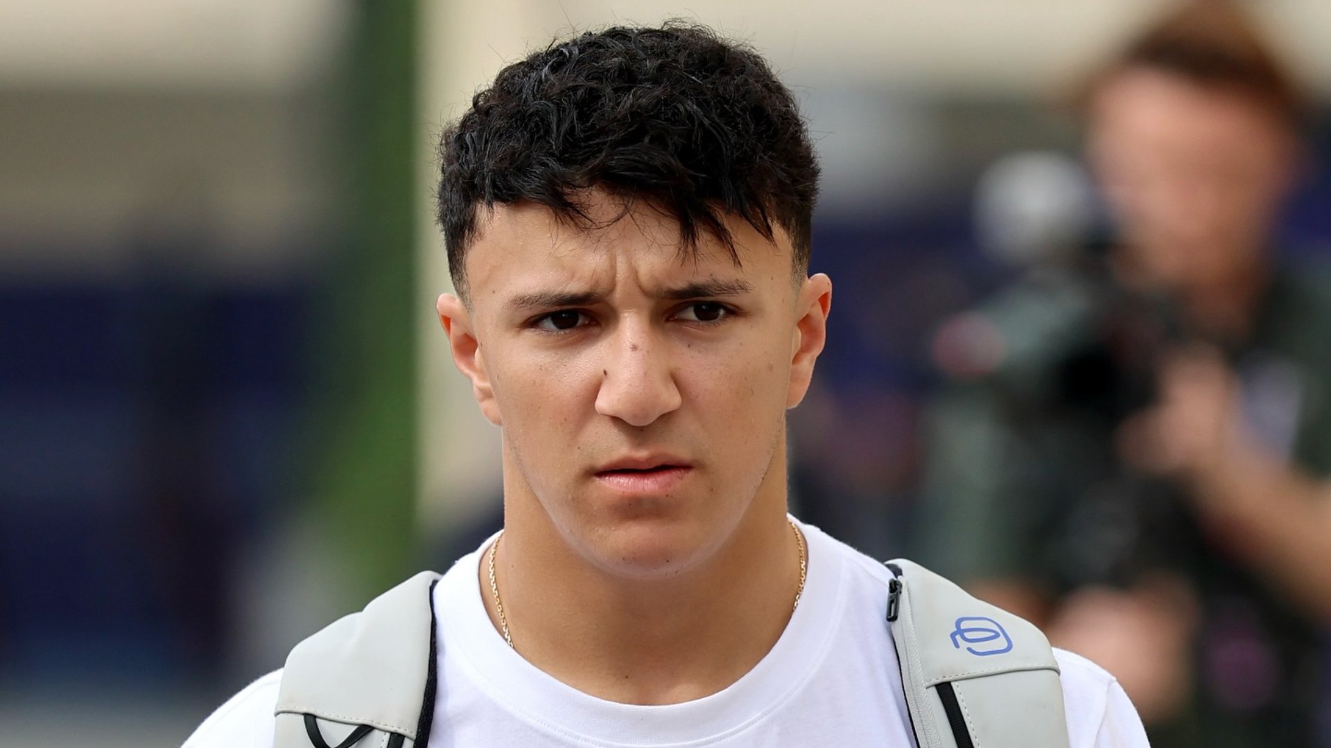 Hadjar omarmt harde Red Bull realiteit: "Ik zal de eerste maand langzamer zijn"