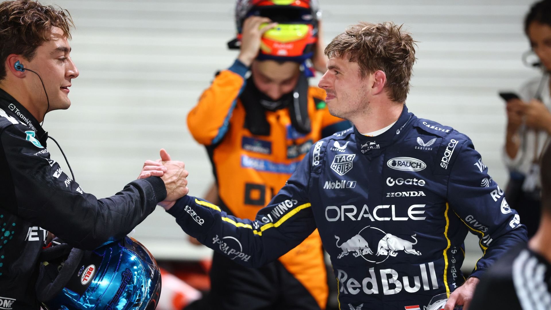 George Russell ribadisce di non essere preoccupato di perdere il suo posto a favore di Max Verstappen