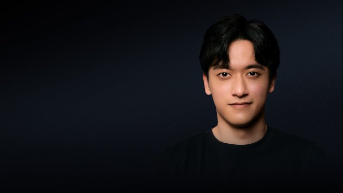 Zhou Guanyu sluit zich aan bij Cadillac als reserverijder voor 2026