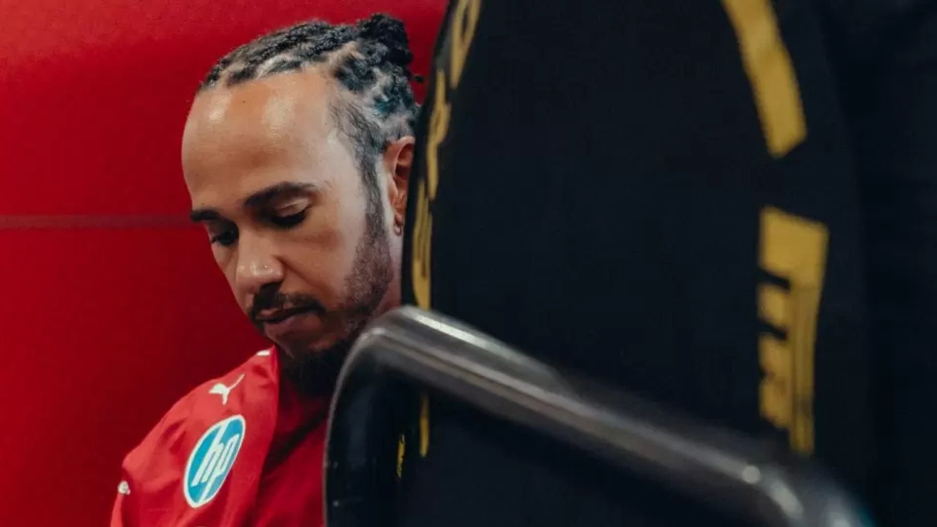 Lewis Hamilton dostane pro sezónu 2026 nového závodního inženýra