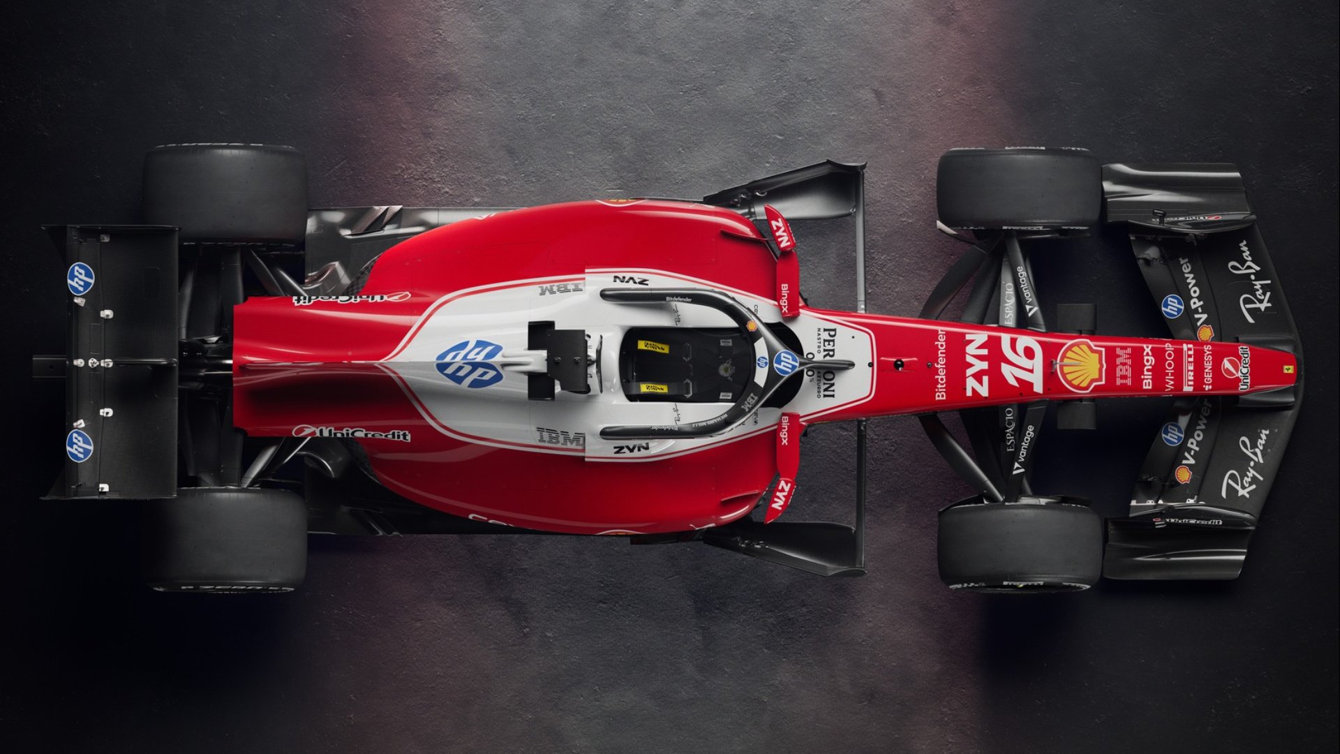 Galerie: Ferrari odhalilo SF-26
