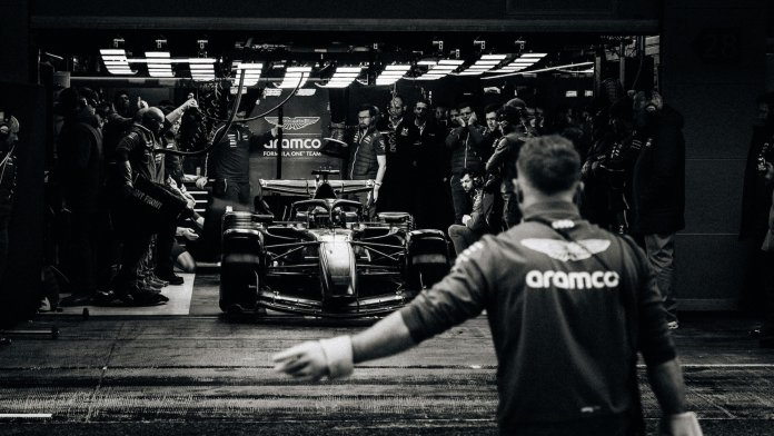 Jenson Button treedt toe tot Aston Martin als Team Ambassadeur