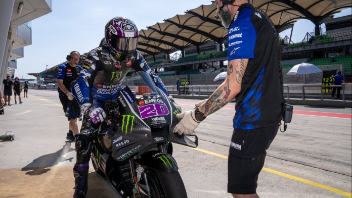 Yamaha verliest tracktime tijdens test op Sepang door motorprobleem