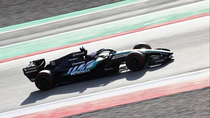 Montoya: La Mercedes ha diversi secondi di riserva dopo lo shakedown di Barelona