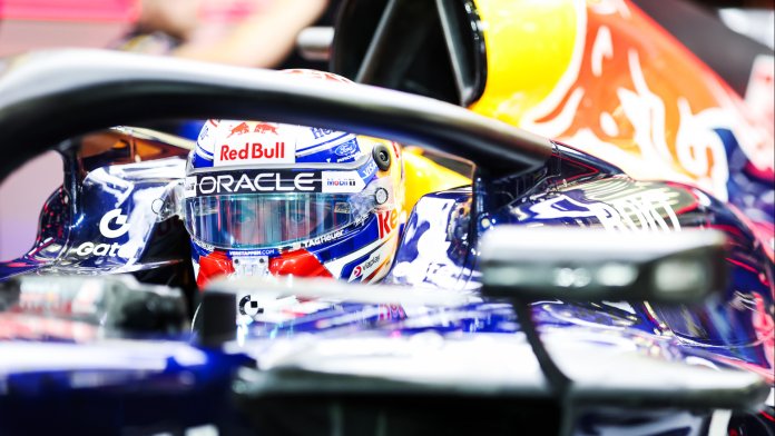 Verstappen vyzývá FIA, aby přehodnotila bateriové systémy v F1