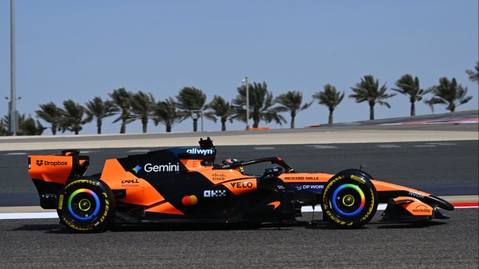 Antonelli gibt an Tag 2 des Bahrain-Tests das Tempo vor