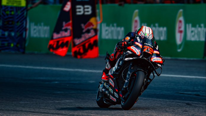 Marco Bezzecchi won de eerste race van het seizoen 2026