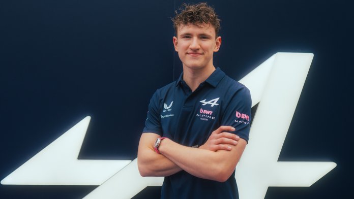 Alex Dunne joins Alpine Academy