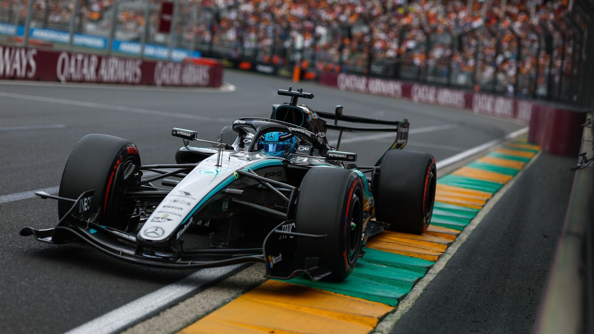 George Russell leidt Mercedes 1-2 in seizoensopener Grand Prix van Australië