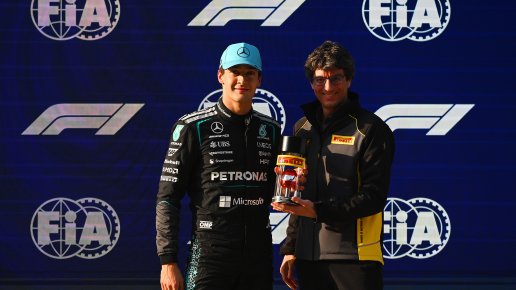 Russells 'Joy to drive' ronde zorgt voor pole in de sprint terwijl Mercedes zo snel blijft rijden