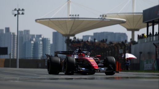 Ferrari verwijdert halo-vleugels in China na FIA-zorgen over legaliteit