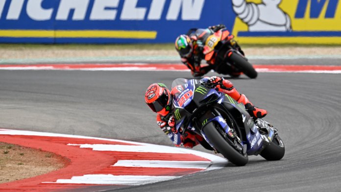 Dlaczego Aprilia i Yamaha dodają dodatkowe motocykle w Jerez?